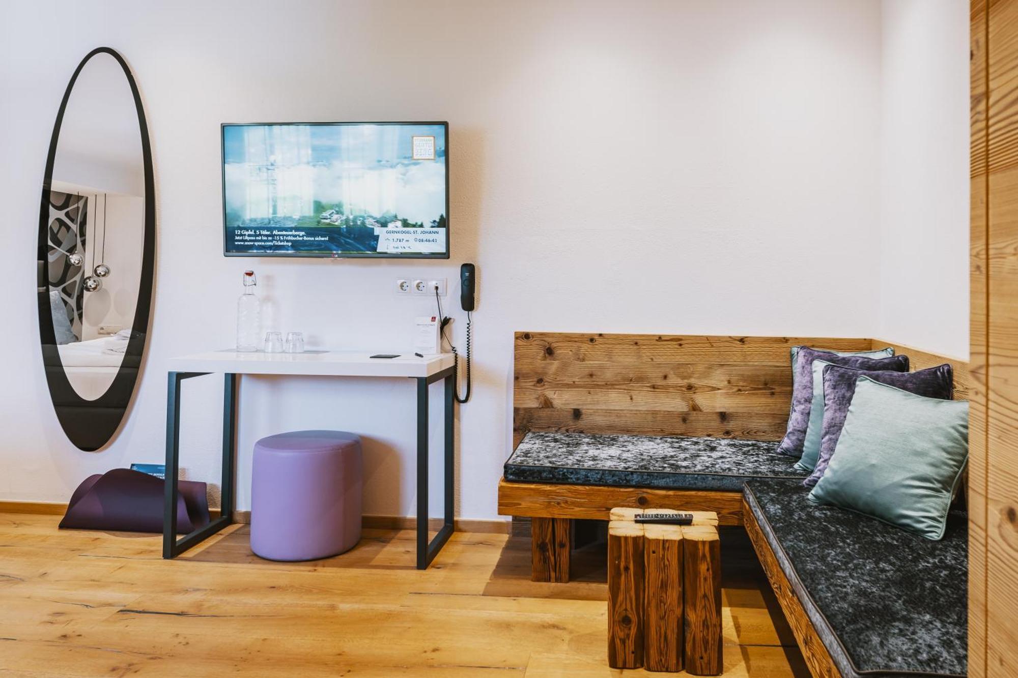 Flachauerhof Khách sạn 4*