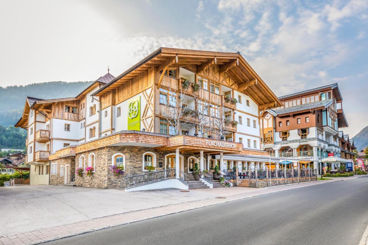Flachauerhof Khách sạn 4*